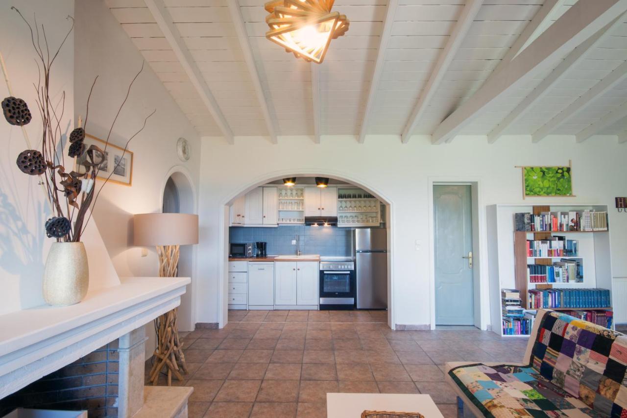 Odyssey Villas Кассиопи Экстерьер фото