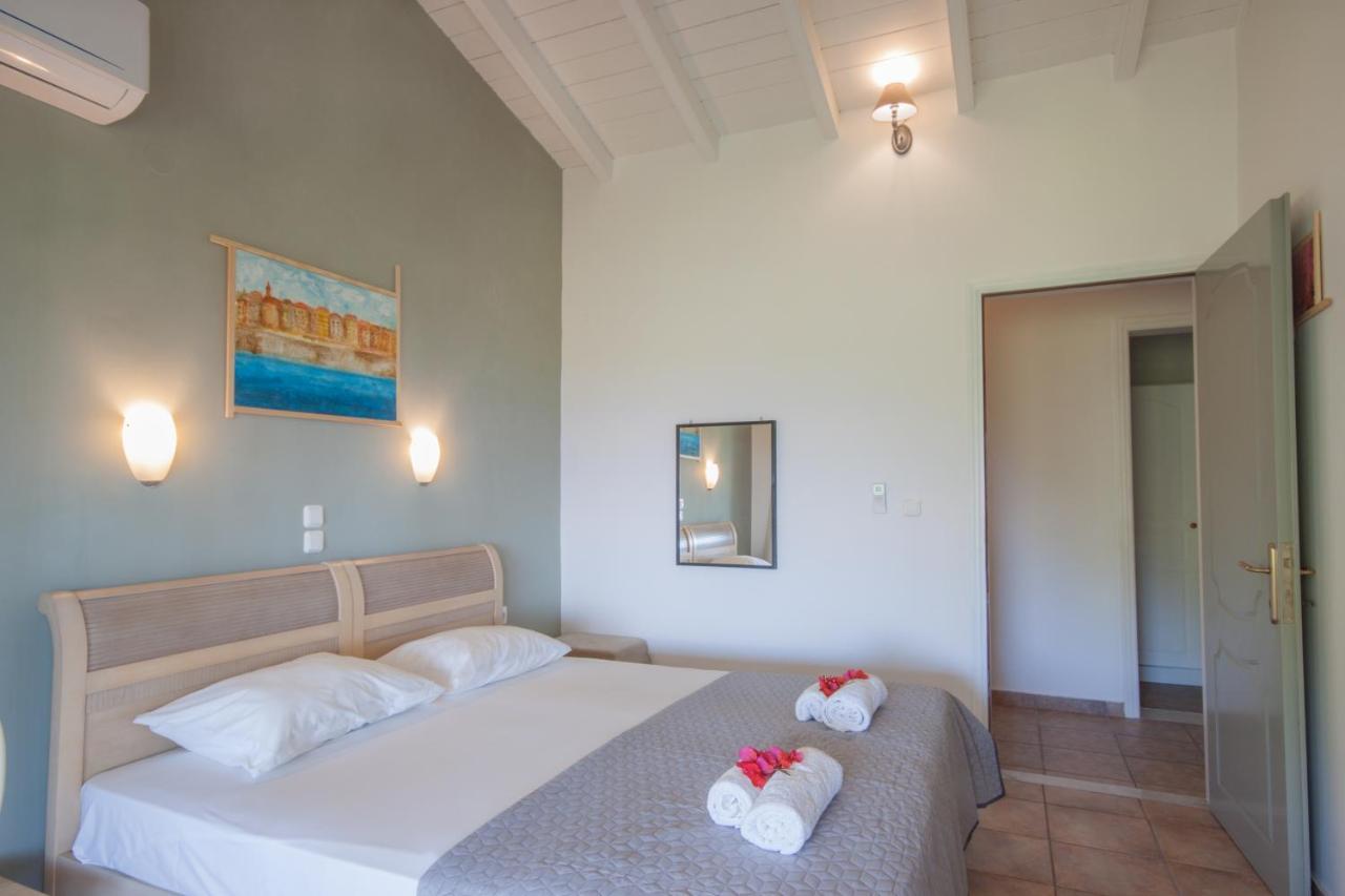 Odyssey Villas Кассиопи Экстерьер фото